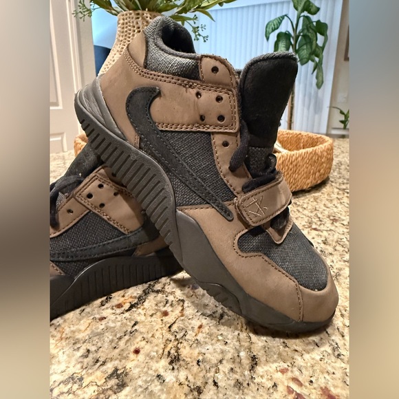 Nike - Travis Scott x Air Jordan - Jumpman Jack TR PS - Picture 4 of 11